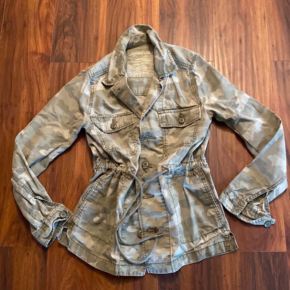 American Eagle Camo Jacket xxs